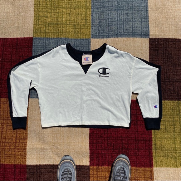 Champion Women’s Long Sleeve Crop Top- White&Black - Picture 2 of 6